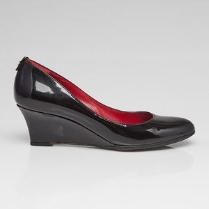 Authentic sz 8 Gucci Black Patent Leather Wedges!